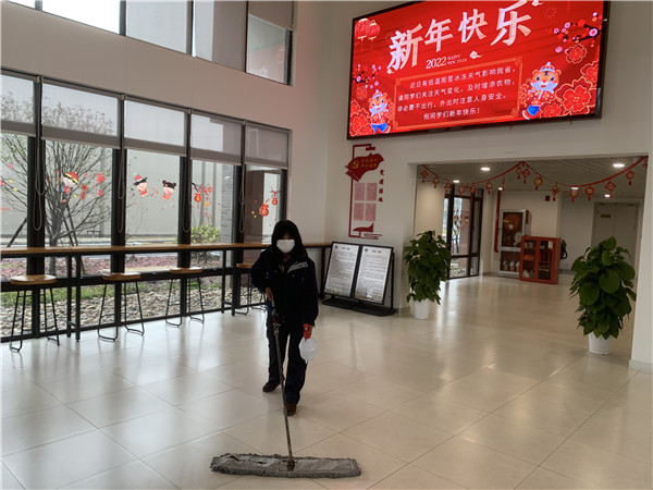 公寓楼保洁.jpg 公寓楼保洁.jpg