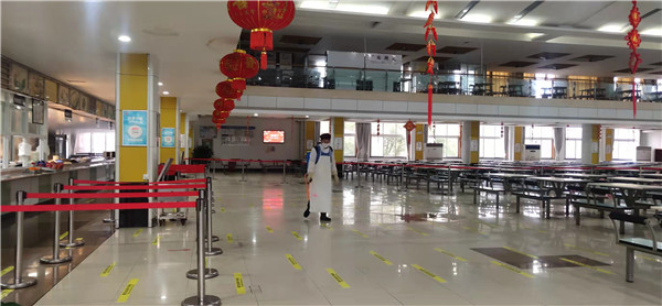 食堂大厅消杀.jpg 食堂大厅消杀.jpg