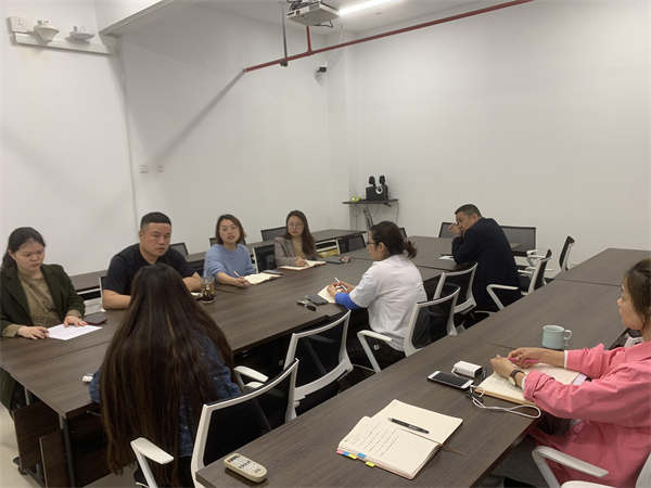 疫情防控会.jpg 疫情防控会.jpg