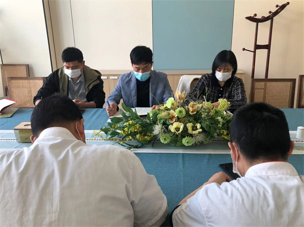 饮食服务部召开会议2.jpg 饮食服务部召开会议2.jpg
