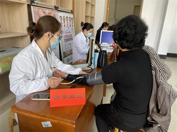 医护2.jpg 医护2.jpg
