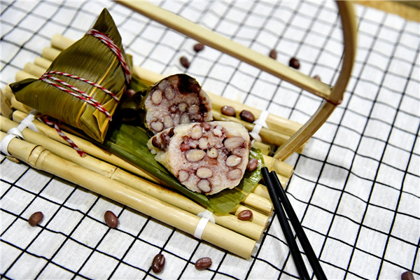 红豆蜜枣粽1.jpg 红豆蜜枣粽1.jpg