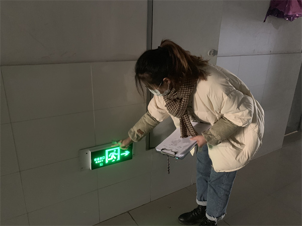 宿管阿姨5.jpg