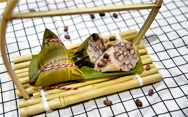 红豆蜜枣粽2.jpg 红豆蜜枣粽2.jpg